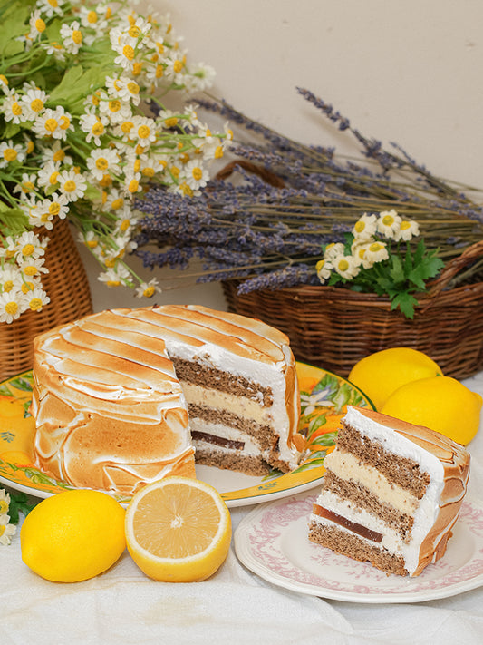 Lemon Meringue Earl Grey Cake